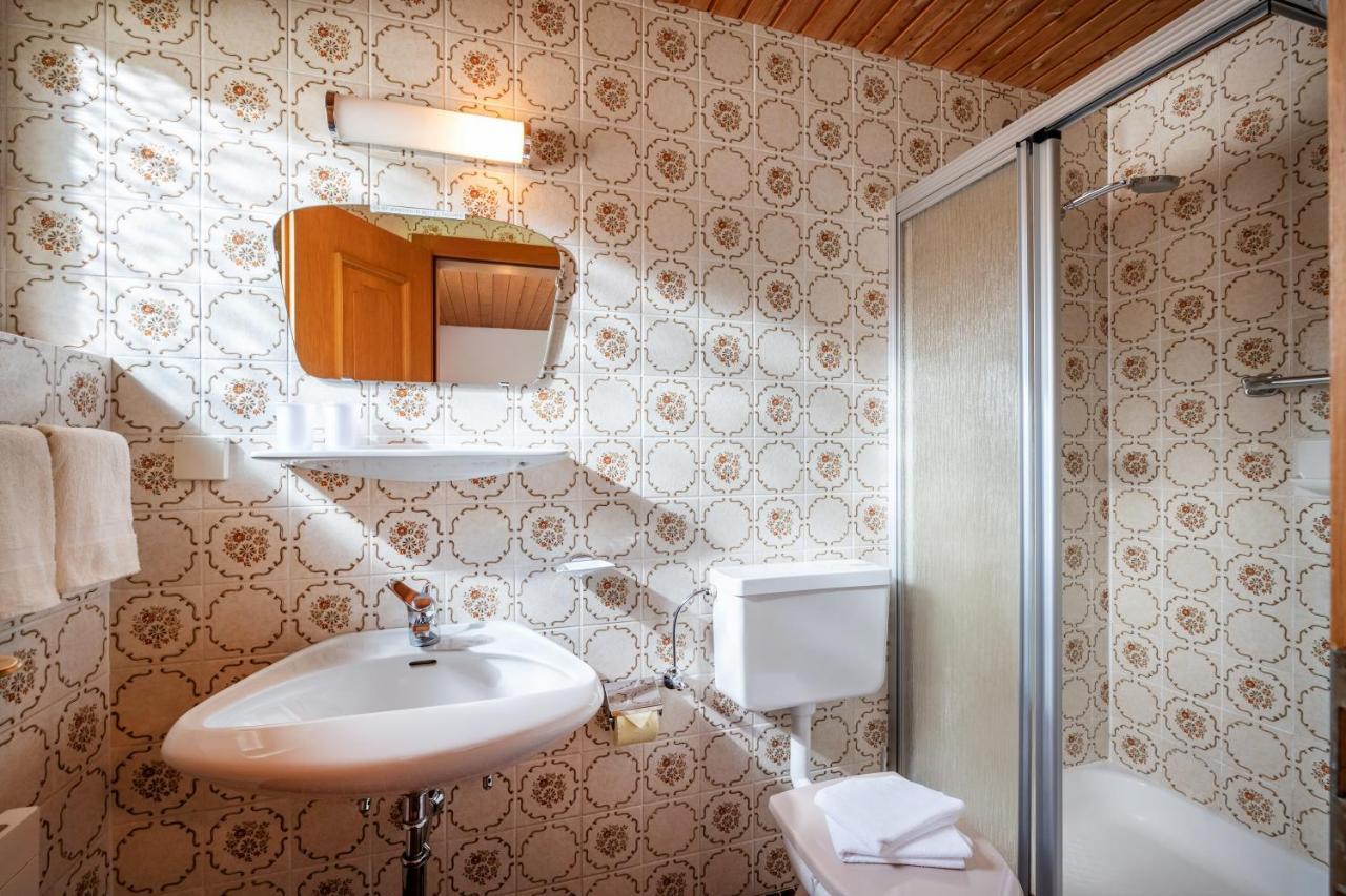 Haus Kreidl Bed & Breakfast Schwendau Exterior photo