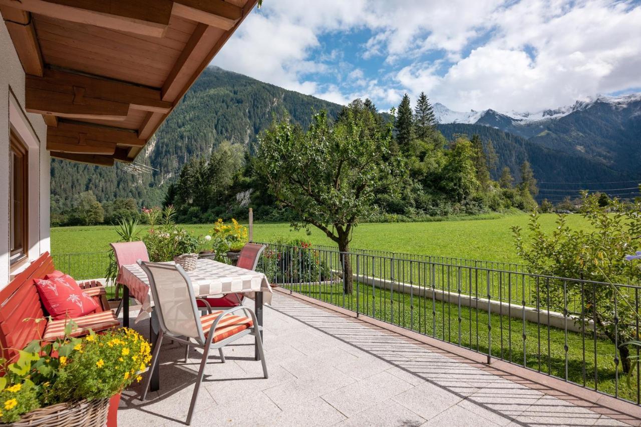 Haus Kreidl Bed & Breakfast Schwendau Exterior photo